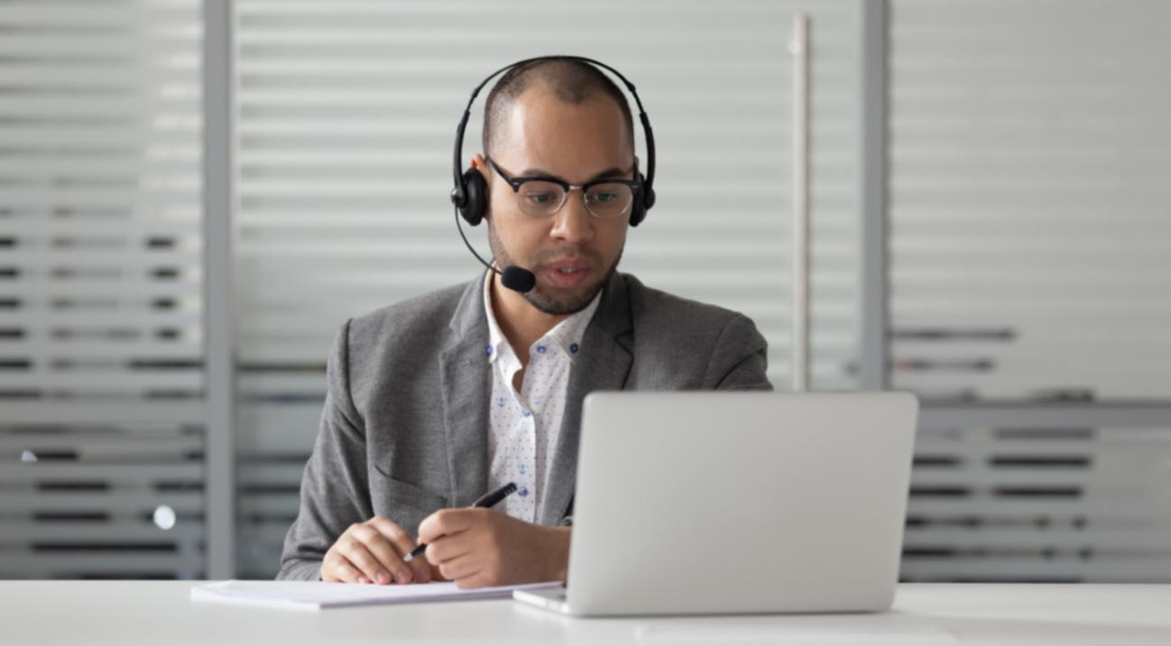 Workshop-Setting mit Teilnehmenden